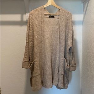 Beige waffle knit cardigan ¾ sleeve